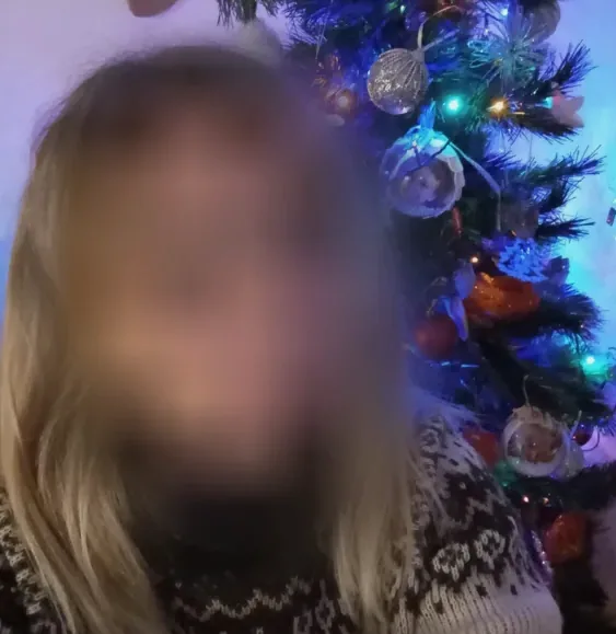 Aylin, 39