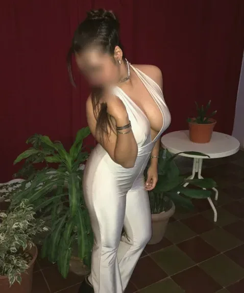 Ida, 28