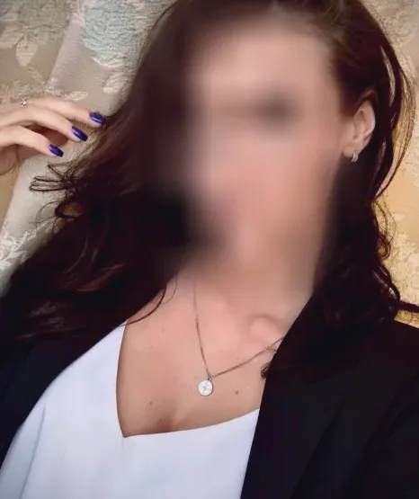 Thea, 33